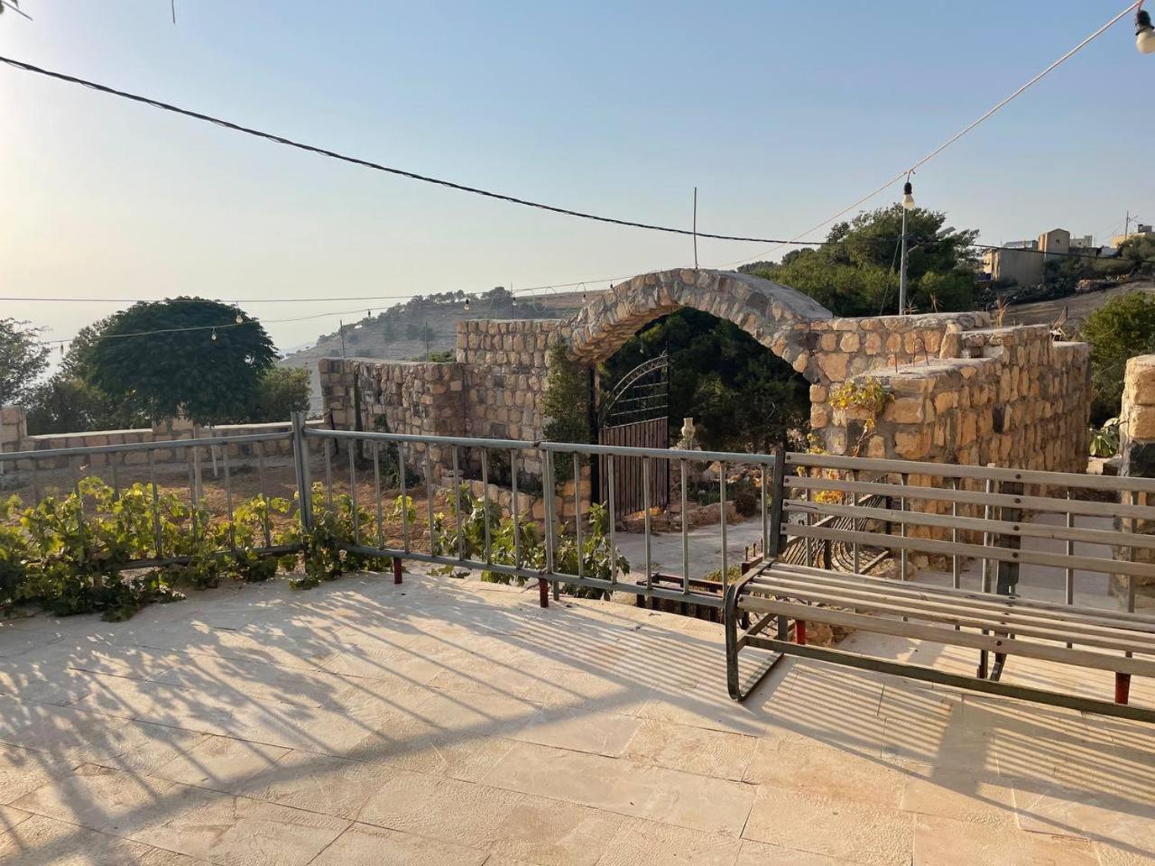 Heritige Inn Jordan Al-Qasr Eksteriør billede